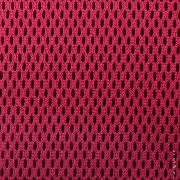 Ткань TW  13 - бордовая.
Сложный композиционный материал толщиной 5-7 мм, состоящий из нескольких слоев тканных и нетканых материалов. За счет этого обеспечиваются его высокие эксплуатационные свойства и ультрасовременный внешний вид.